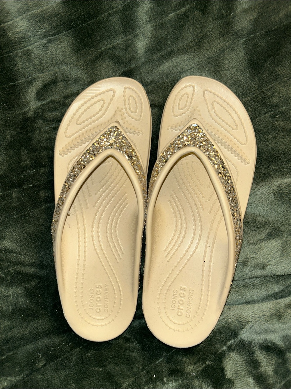 CROCS Tan Glitter Thong Sandals